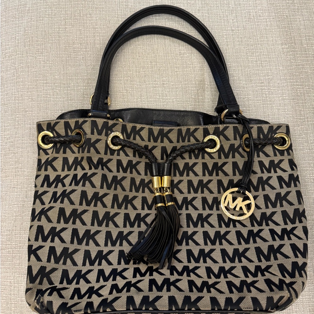 MICHAEL KORS Set Jet Large Black and Brown Logo Tote